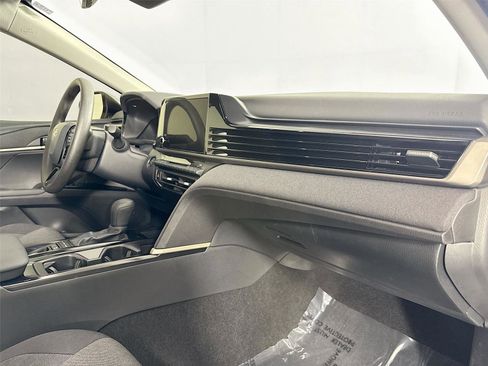 Certified 2025 Toyota Camry LE image 44