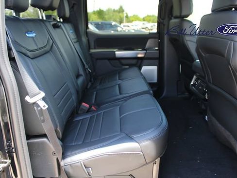 New 2026 Ford F250 Platinum AWD/4WD image 9