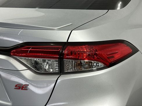 Used 2024 Toyota Corolla SE image 29