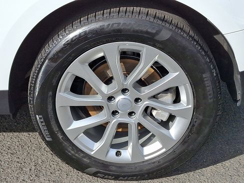 Used 2025 Land Rover Range Rover Sport P360 S image 11