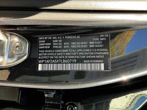 New 2026 Porsche Macan GTS image 15