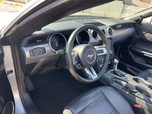 Used 2023 Ford Mustang Premium image 9