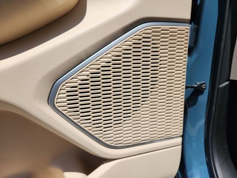 New 2026 Jeep Grand Cherokee Limited RWD image 19