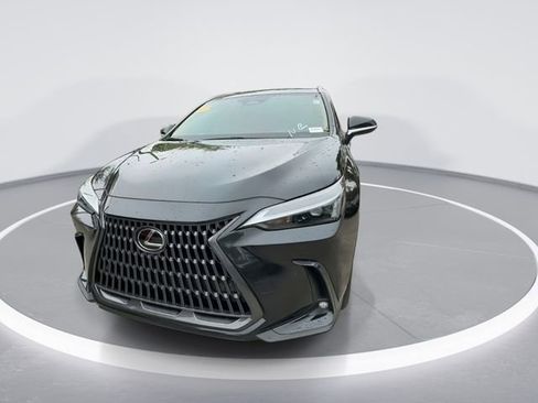 Used 2025 Lexus NX 250 FWD image 3