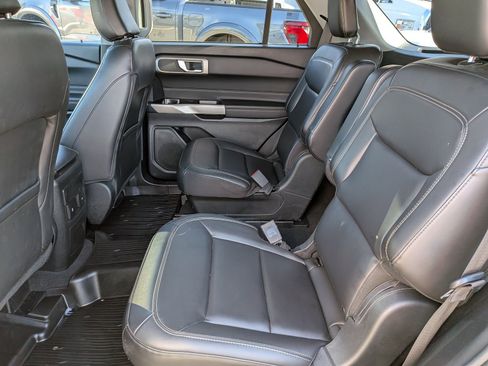 Certified 2023 Ford Explorer XLT w/ Equipment Group 202A image 17