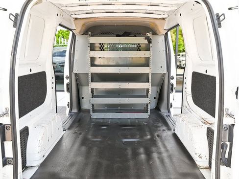 Used 2017 Nissan NV200 S image 16