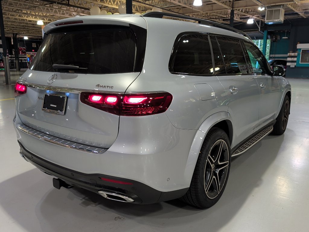 Used 2026 Mercedes-Benz GLS 450 4MATIC image 8