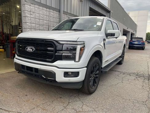 Used 2025 Ford F150 Lariat w/ Equipment Group 501A Mid AWD/4WD image 3