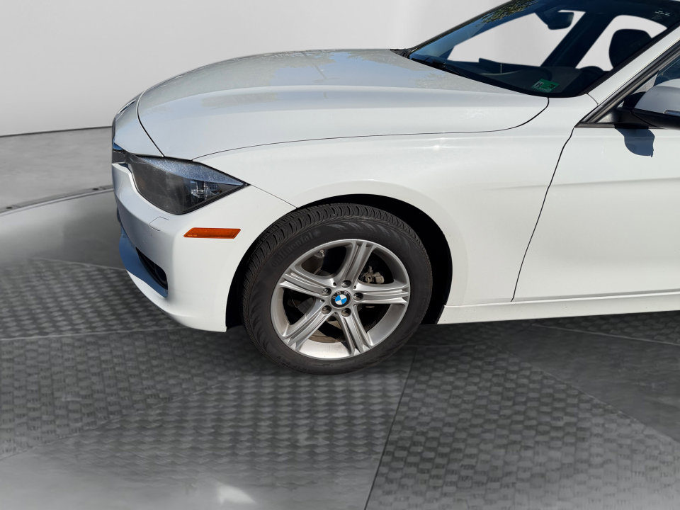 Used 2015 BMW 328i xDrive Sedan AWD/4WD image 31