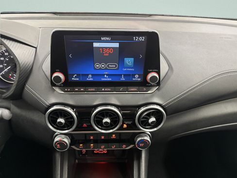 Used 2024 Nissan Sentra SV FWD image 13