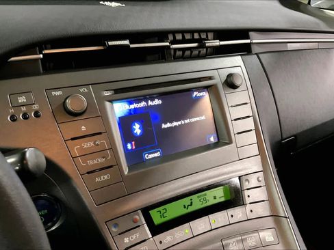 Used 2014 Toyota Prius Two image 26