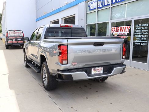 Certified 2025 Chevrolet Colorado LT w/ Advanced Trailering Package AWD/4WD image 8