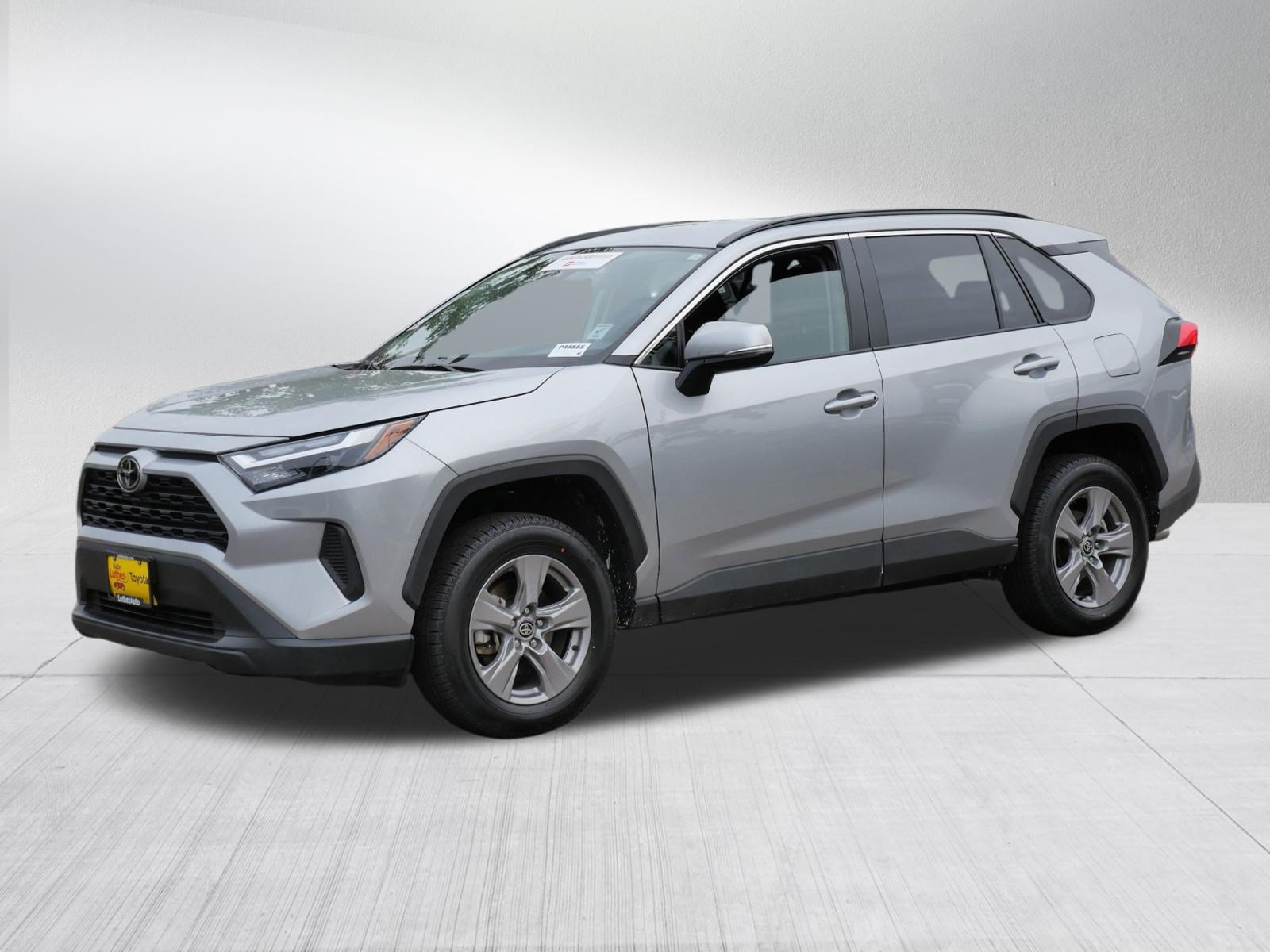 Certified 2025 Toyota RAV4 XLE AWD/4WD image 3
