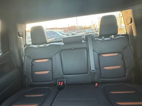 Used 2021 GMC Sierra 1500 AT4 image 15