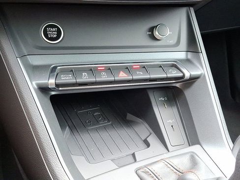New 2025 Audi Q3 2.0T Premium Plus image 19