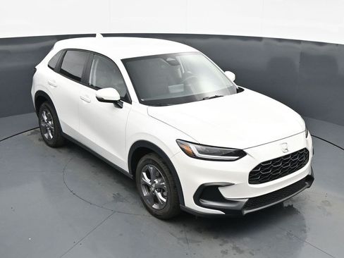 Used 2026 Honda HR-V LX image 10
