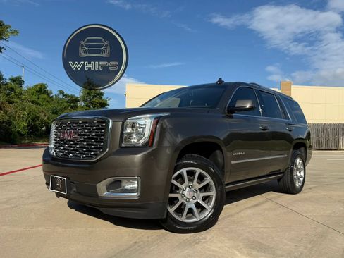 Used 2020 GMC Yukon Denali AWD/4WD image 1
