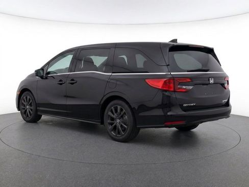 Used 2024 Honda Odyssey Sport image 5