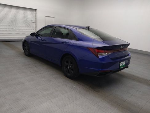 Used 2021 Hyundai Elantra SEL FWD image 3