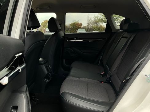 Used 2025 Kia Seltos S image 11
