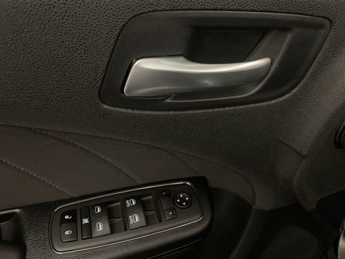 Used 2023 Dodge Charger SXT w/ Blacktop Package AWD/4WD image 16