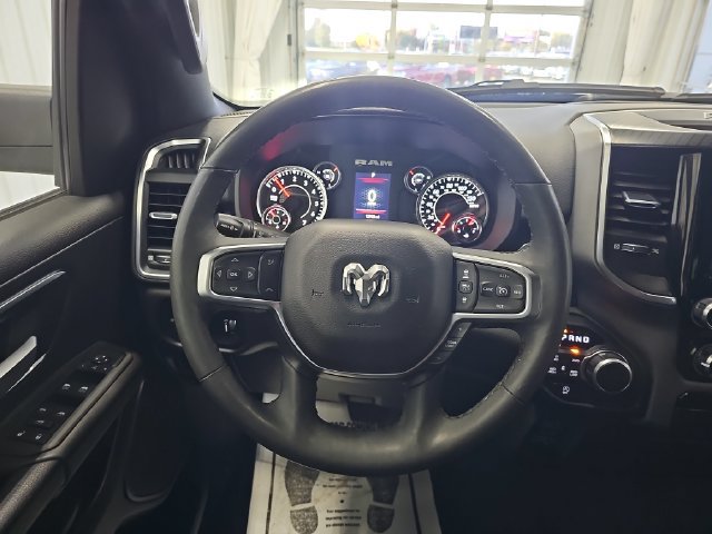 Used 2025 RAM 1500 Big Horn AWD/4WD image 14