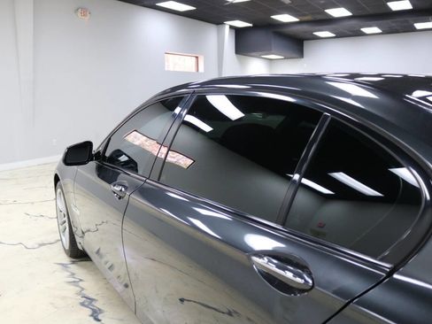 Used 2012 BMW 750Li image 35