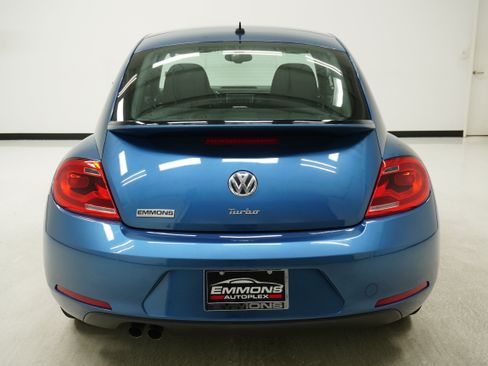 Used 2016 Volkswagen Beetle 1.8T S FWD image 5