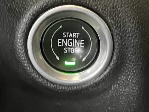 Used 2021 Chevrolet Silverado 1500 High Country w/ Technology Package image 23