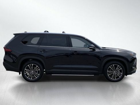 Certified 2026 Toyota Grand Highlander AWD Hybrid image 10