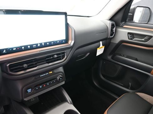New 2025 Ford Bronco Sport Outer Banks w/ Outer Banks Tech Package+ AWD/4WD image 20