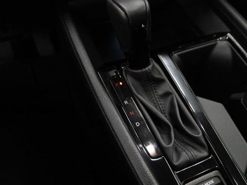 Used 2024 Honda Accord EX-L image 26