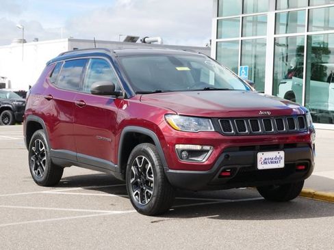 Used 2020 Jeep Compass Trailhawk w/ Cold Weather Group AWD/4WD image 23