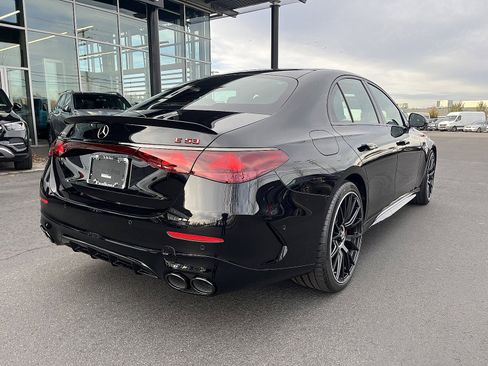 New 2026 Mercedes-Benz E 53 AMG e 4MATIC Sedan image 8