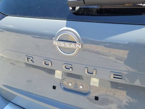 New 2026 Nissan Rogue SV FWD image 8