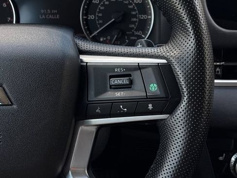 Used 2025 Mitsubishi Outlander SE AWD/4WD image 28