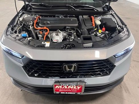 Used 2024 Honda Accord Sport image 9
