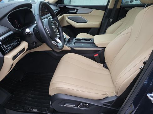 Used 2025 Acura MDX FWD image 17