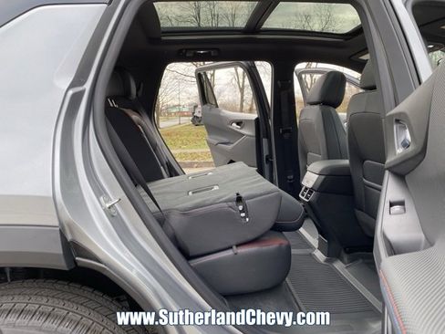 New 2026 Chevrolet Equinox RS w/ LPO, Floor Liner Package image 41