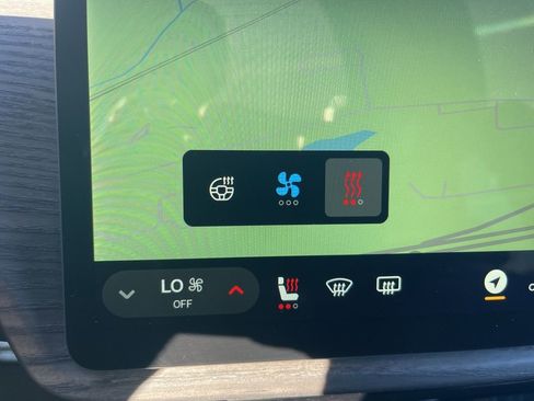 Used 2023 Rivian R1T Adventure image 23