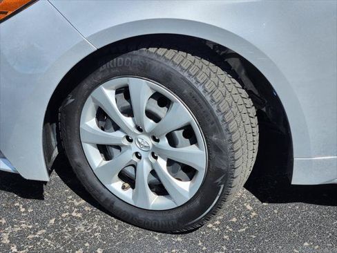 Certified 2020 Toyota Corolla LE FWD image 10