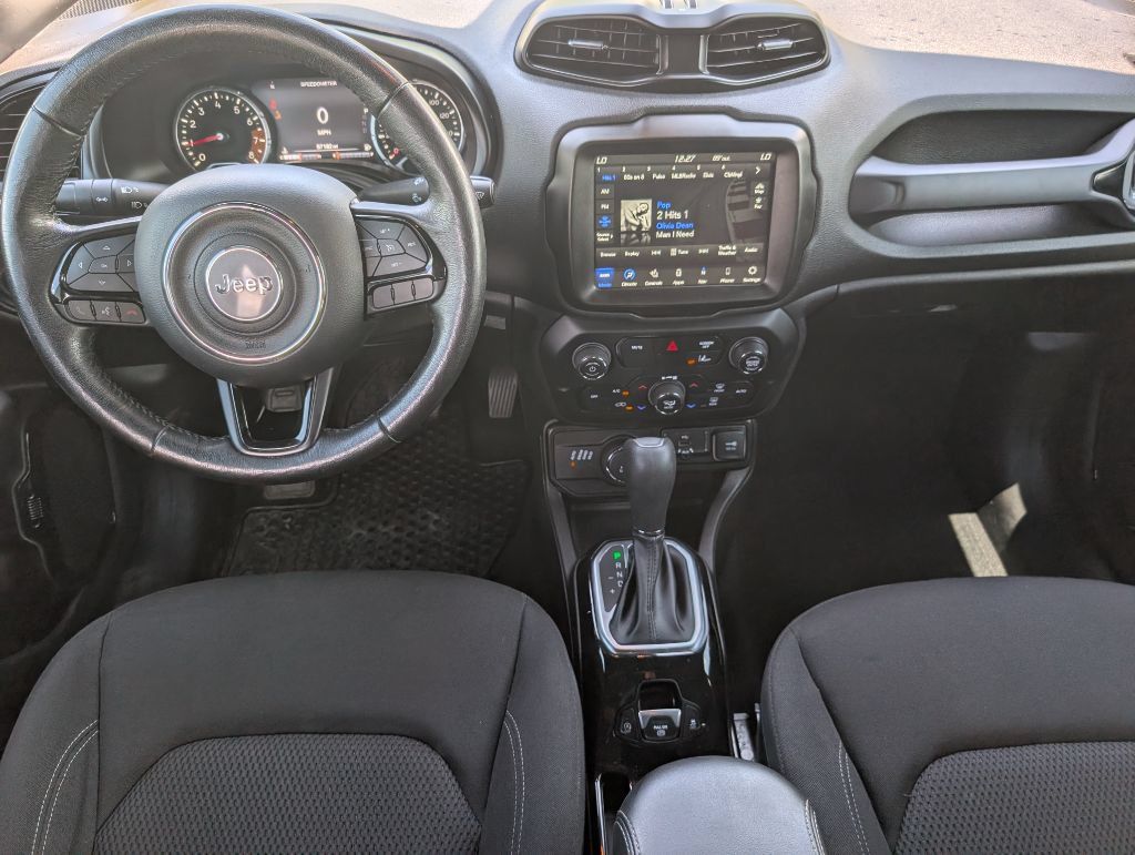 Used 2022 Jeep Renegade Altitude w/ Convenience Group AWD/4WD image 7