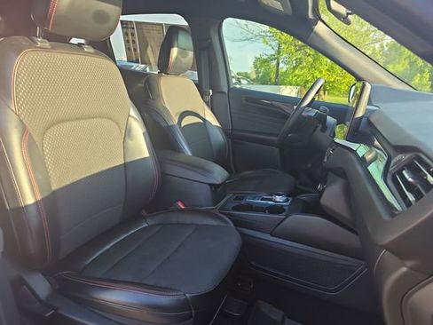 Used 2023 Ford Escape ST-Line Select w/ Tech Pack #1 AWD/4WD image 11