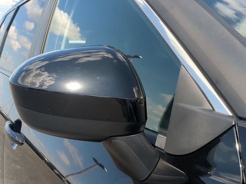 Used 2024 Nissan Rogue SV FWD image 11