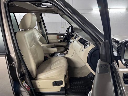 Used 2016 Land Rover LR4 HSE AWD/4WD image 54