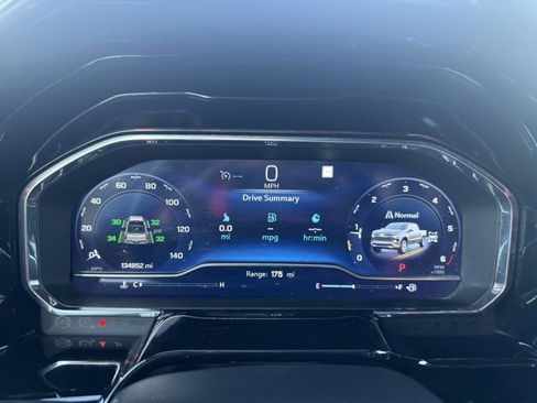 Used 2023 Chevrolet Silverado 1500 RST w/ Convenience Package II image 25