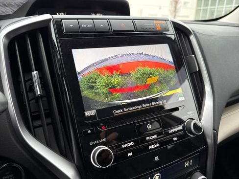 Used 2022 Subaru Ascent Limited image 16