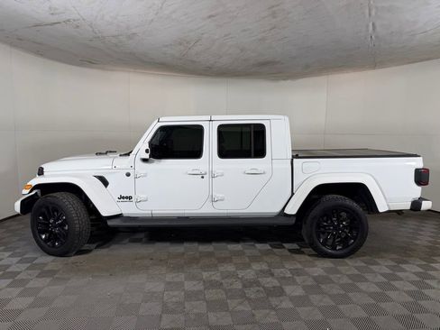 Certified 2021 Jeep Gladiator Overland image 17