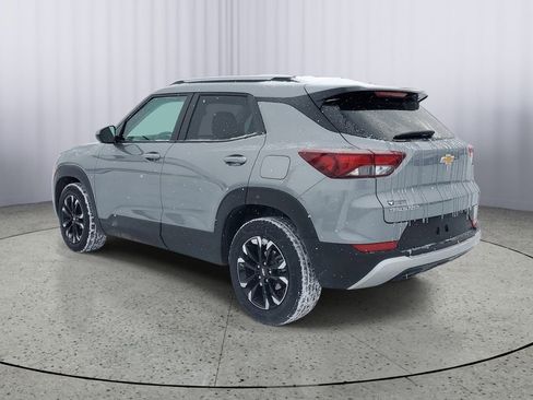 Used 2023 Chevrolet TrailBlazer LT image 4