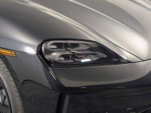 New 2026 Porsche Taycan AWD/4WD image 15
